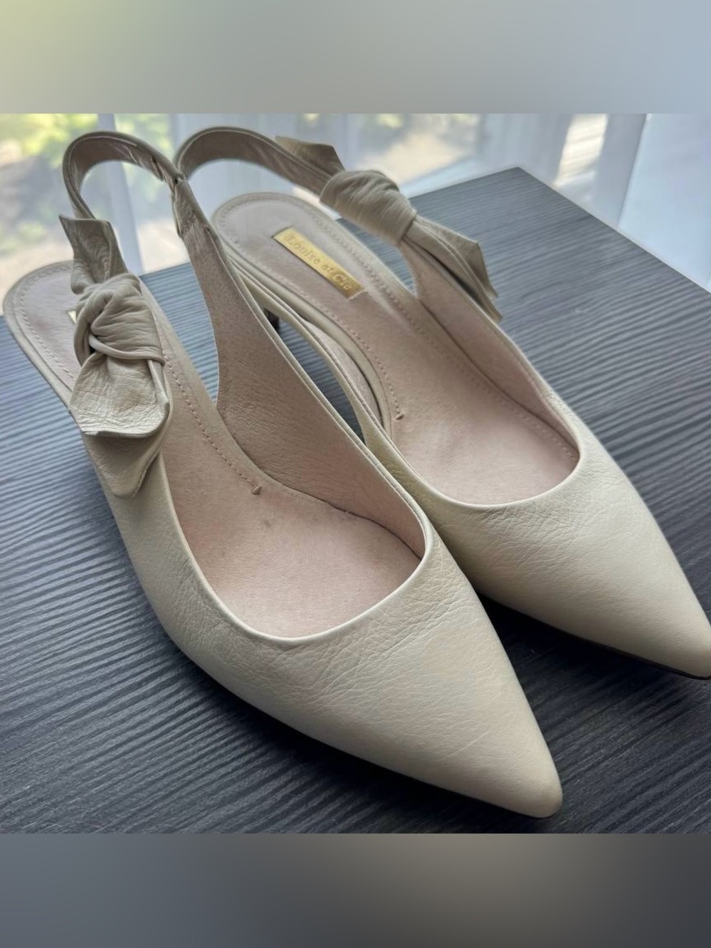 Louise Et Cie Womens Jasilen Leather Pointed Toe SlingBack, Ivory 8M